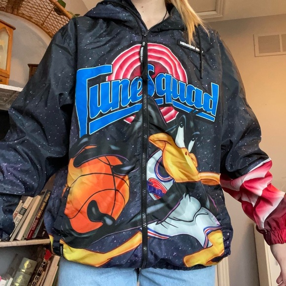 Space jam bomber rain jacket with characters size large zip up zipper tune squad - Picture 3 of 7